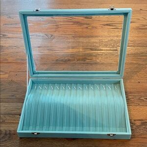 Chic Turquoise Necklace Organizer Box